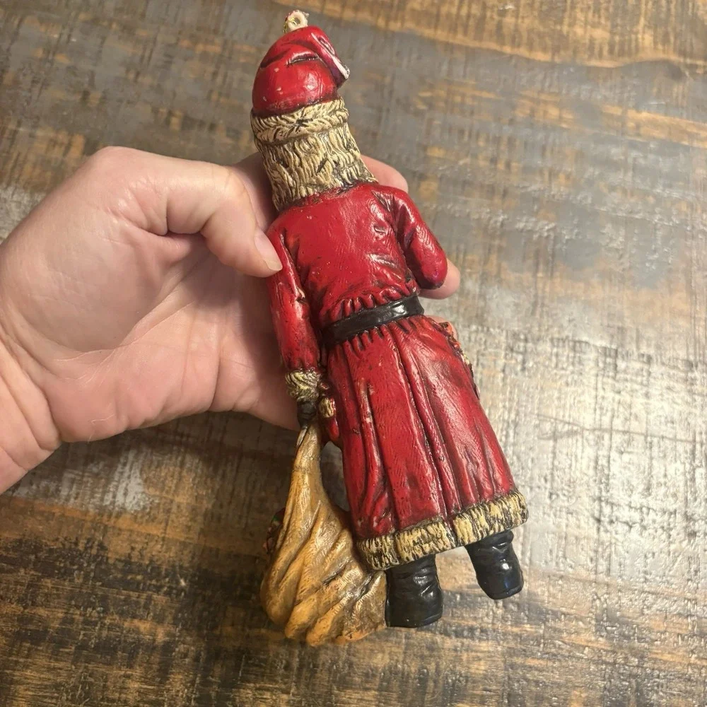 S.D.I. 1978 Blow Mold Plastic 6
